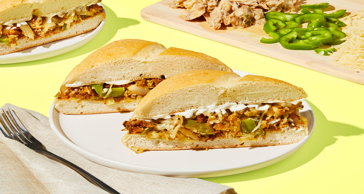 Cheesy Chicken & Green Pepper Sammies with Parm, Monterey Jack & Creamy Garlic Sauce