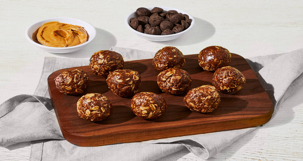 Chocolate-Peanut Butter Oat Bites Perfect for popping on the go! | 3-4 Servings