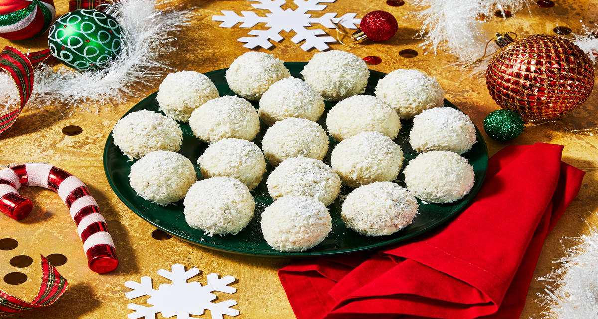 Buddy the Elf™’s Snowball Cake Truffles with Cream Cheese Frosting & Shredded Coconut