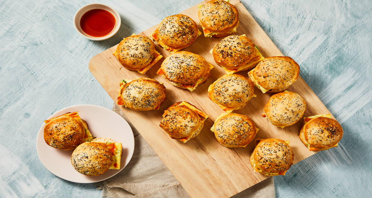 Everything-Bagel Egg Biscuit Sliders 3x the delicious servings!