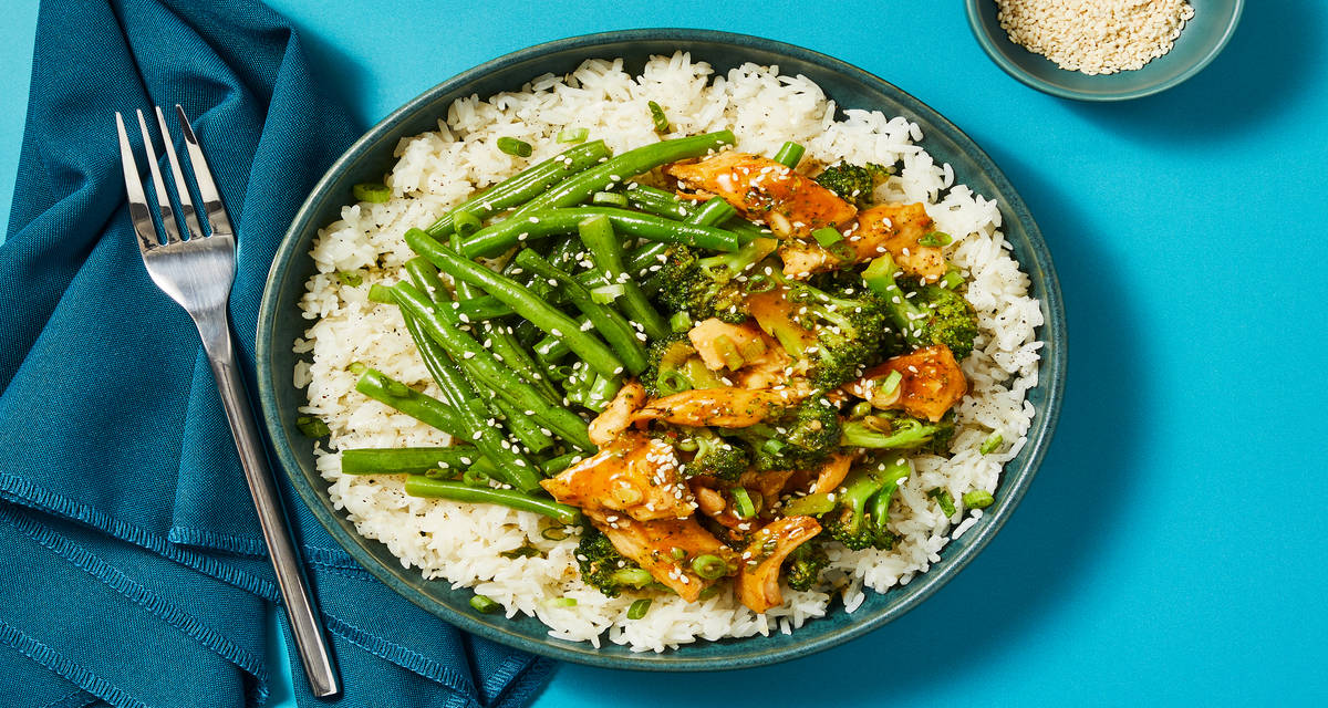 Mandarin Orange Chicken & Broccoli Elevated Dinners, Impressively Easy