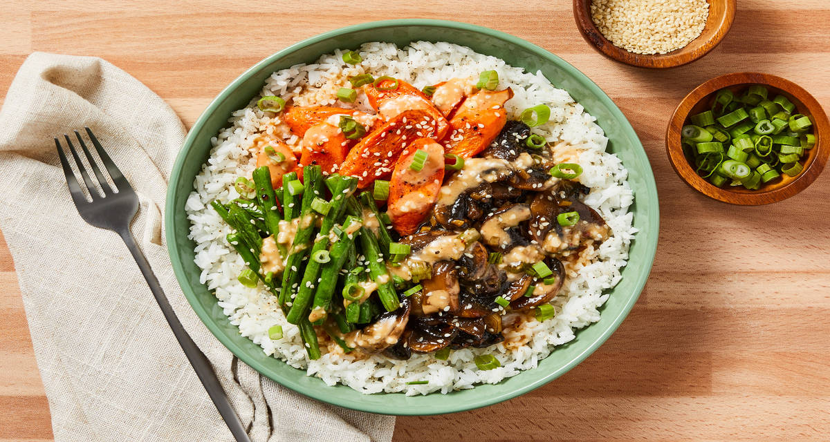 Firecracker Chicken–Mushroom Rice Bowls with Scallions, Sesame Seeds & Roasted Vegetables