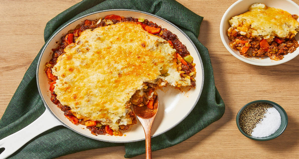 Pub-Style Turkey Shepherd’s Pie with White Cheddar Mashed Potatoes
