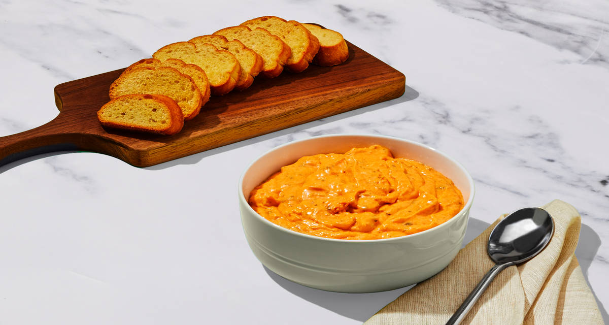 Buffalo Chicken Dip with Crostini Totally dip-tastic! | 3-4 Servings