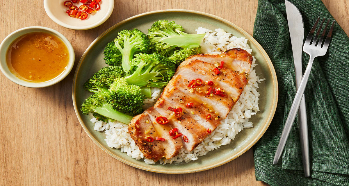 W40 R14 Sweet Ginger Salmon with Buttery Rice & Broccoli
