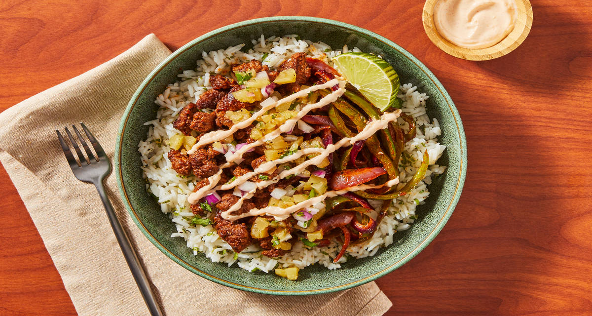 Tex-Mex Beef Bowls with Pineapple Salsa, Green Pepper & Cilantro Lime Rice