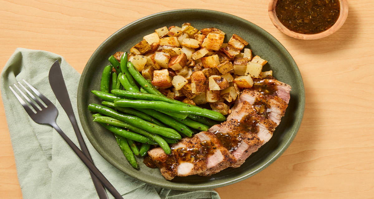 W44 R158 Honey Thyme Chicken with Roasted Potatoes and Green Beans