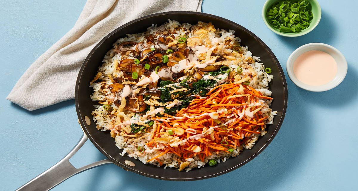 Shrimp, Mushroom & Spinach Crispy Rice with Garlicky Soy Sauce, Pickled Carrots & Fried Onions