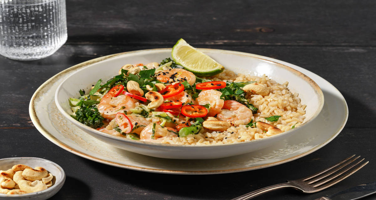 Premium Thai Prawn curry with lemongrass, cashew nuts and black sesame seeds
