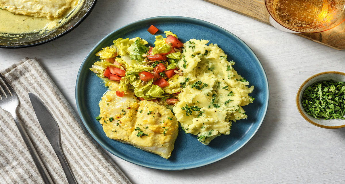 Apelsinmarinerad gråsej med senap, mosad potatis och grönsallad