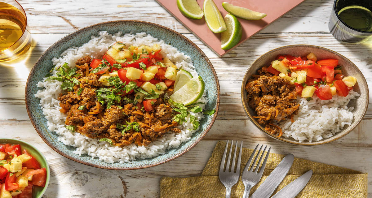 Karibisk-inspirerad köttfärs med kokosris och ananassalsa