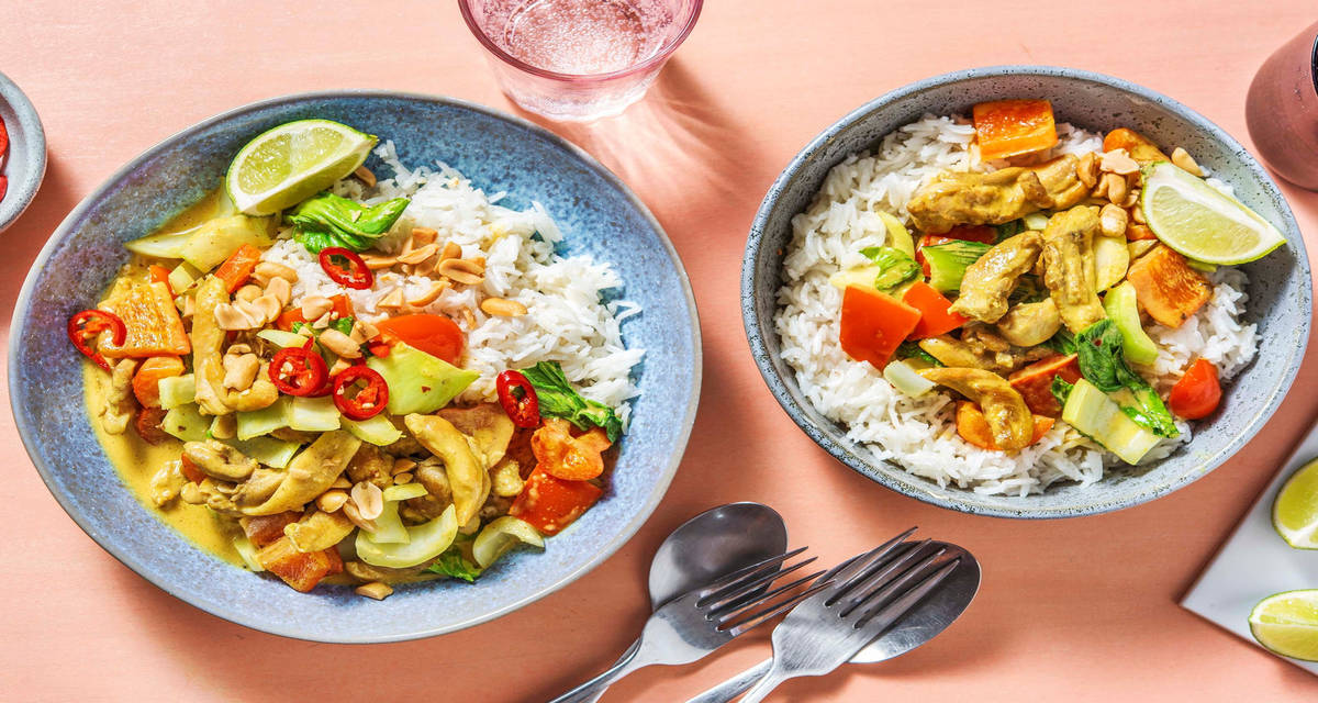 Laksa med kyckling, pak choi och vitlöksris