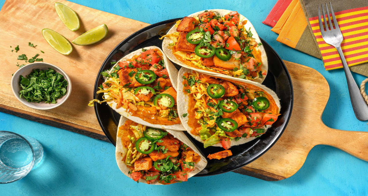 Snabba tacos på vegobitar med cajunkryddad coleslaw och stark jalapeno