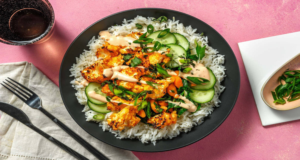 Nuggets veggie di cavolfiore con verdure al wok e riso Jasmine