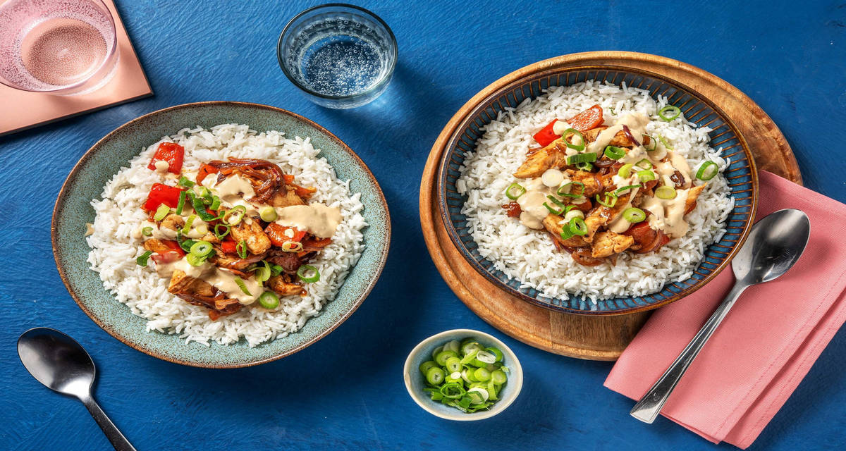 Asiatisk kycklingbowl med ingefärsris och sesammajonnäs