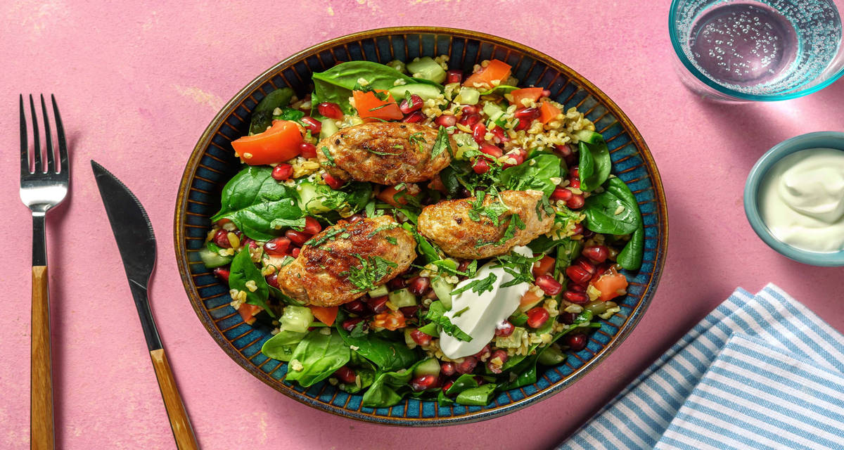 Brynta köfte med granatäppletabbouleh och yoghurt