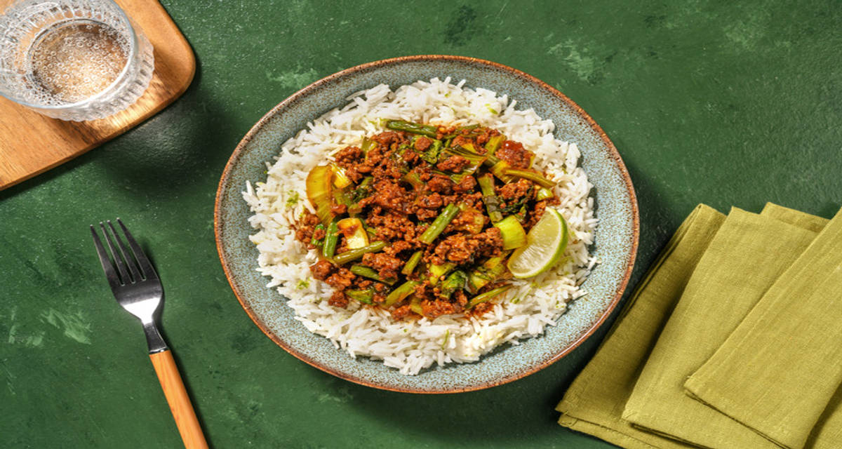 Hoisin Style Beef with corn, green beans and rice