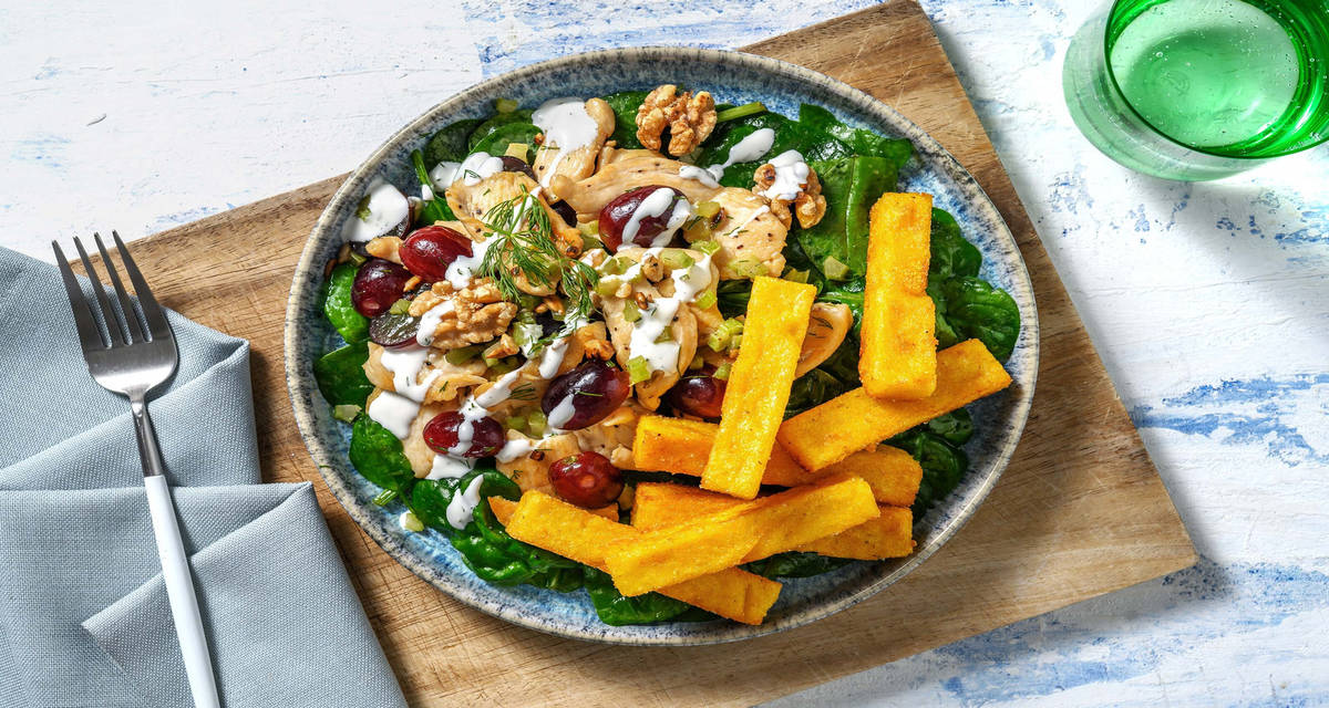 Insalata di pollo, pera e noci con stick di polenta e dressing all'aneto