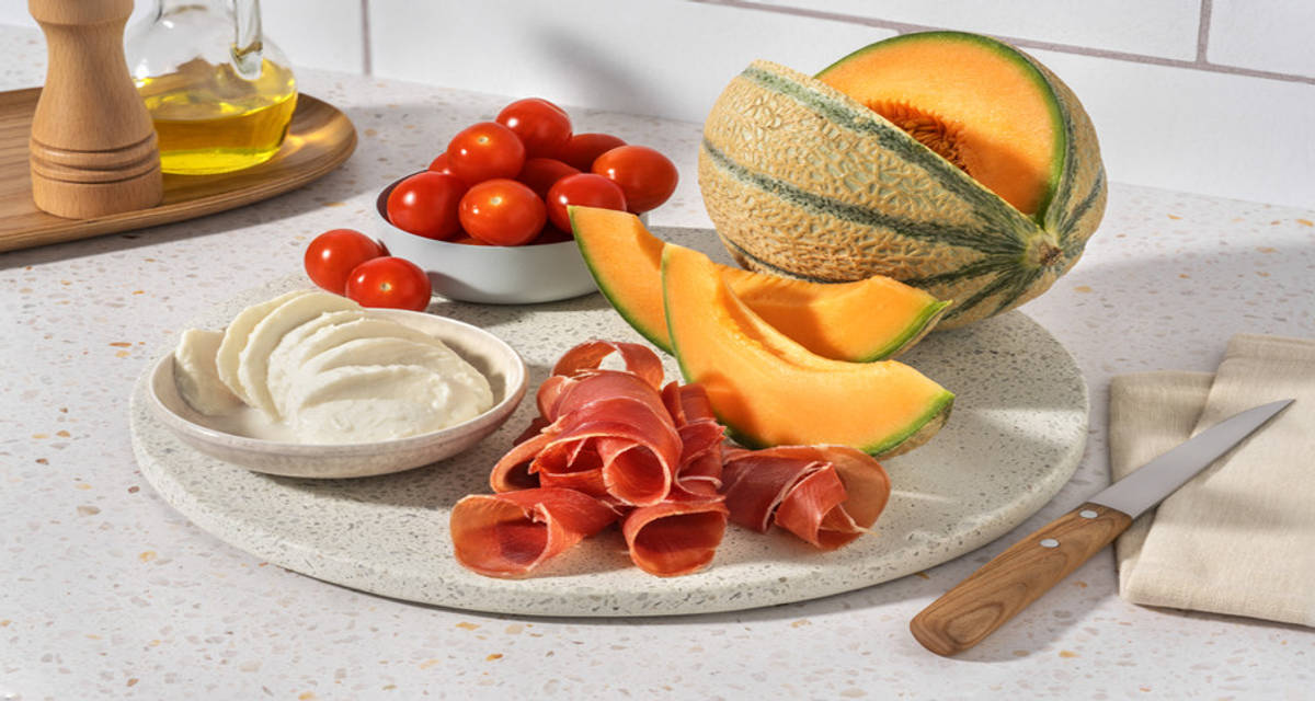 Kit Apéro de l'été melon charentais, jambon sec & tomates-mozza