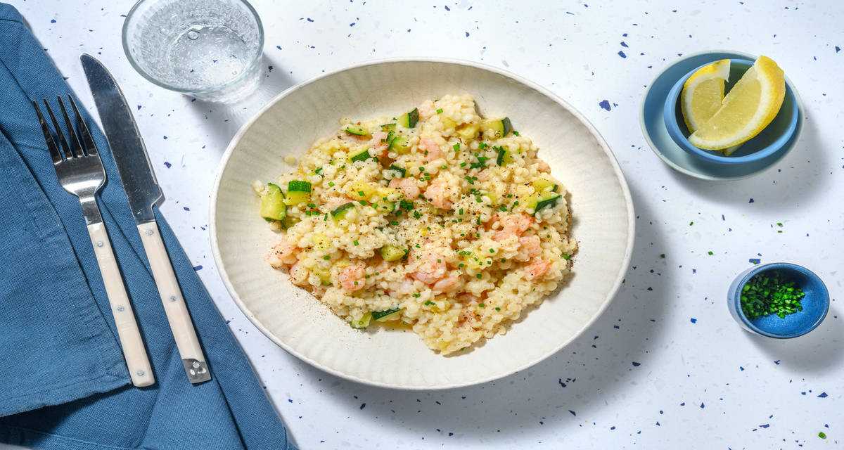 Couscous perlato ai gamberetti con zucchine e limone stile "fregula sarda"