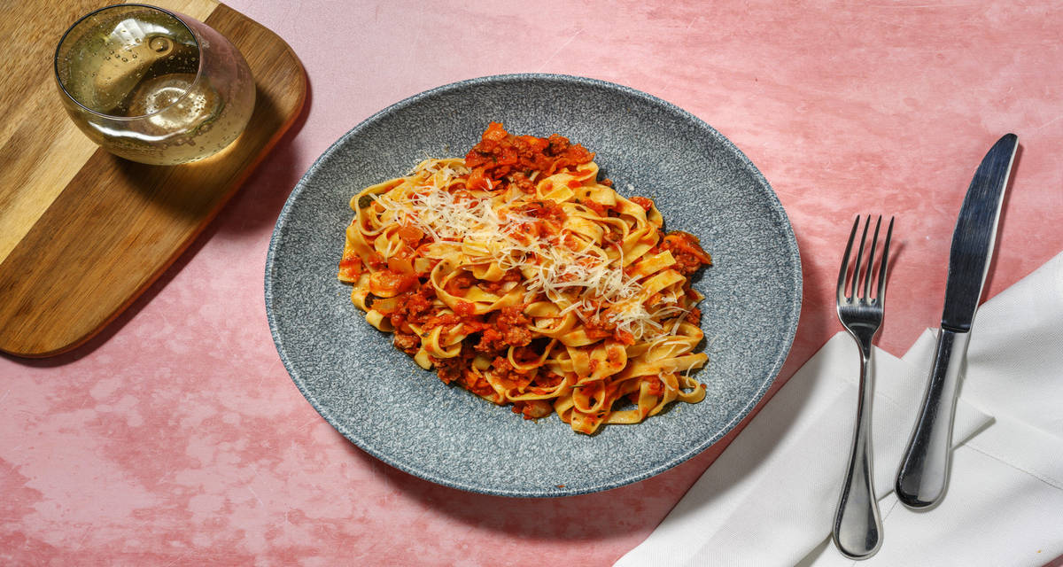 Tagliatelle fraîches à la bolognaise Recette pour robot de cuisine | 4 personnes max