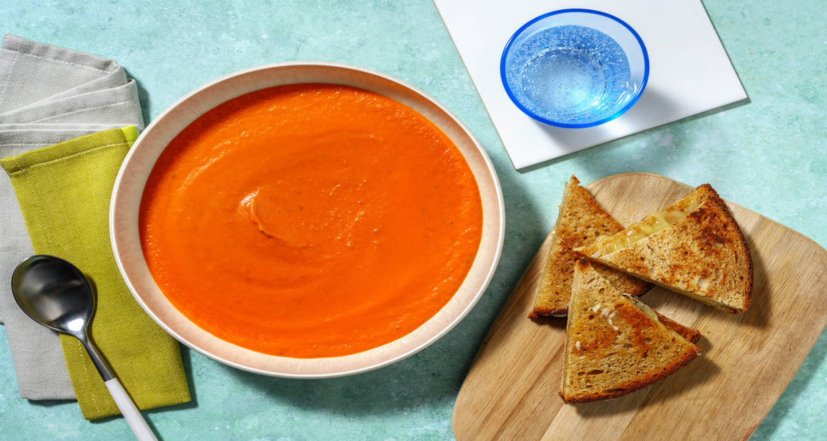 Soupe de tomates & grilled cheese sandwich Recette pour robot de cuisine | 4 personnes max