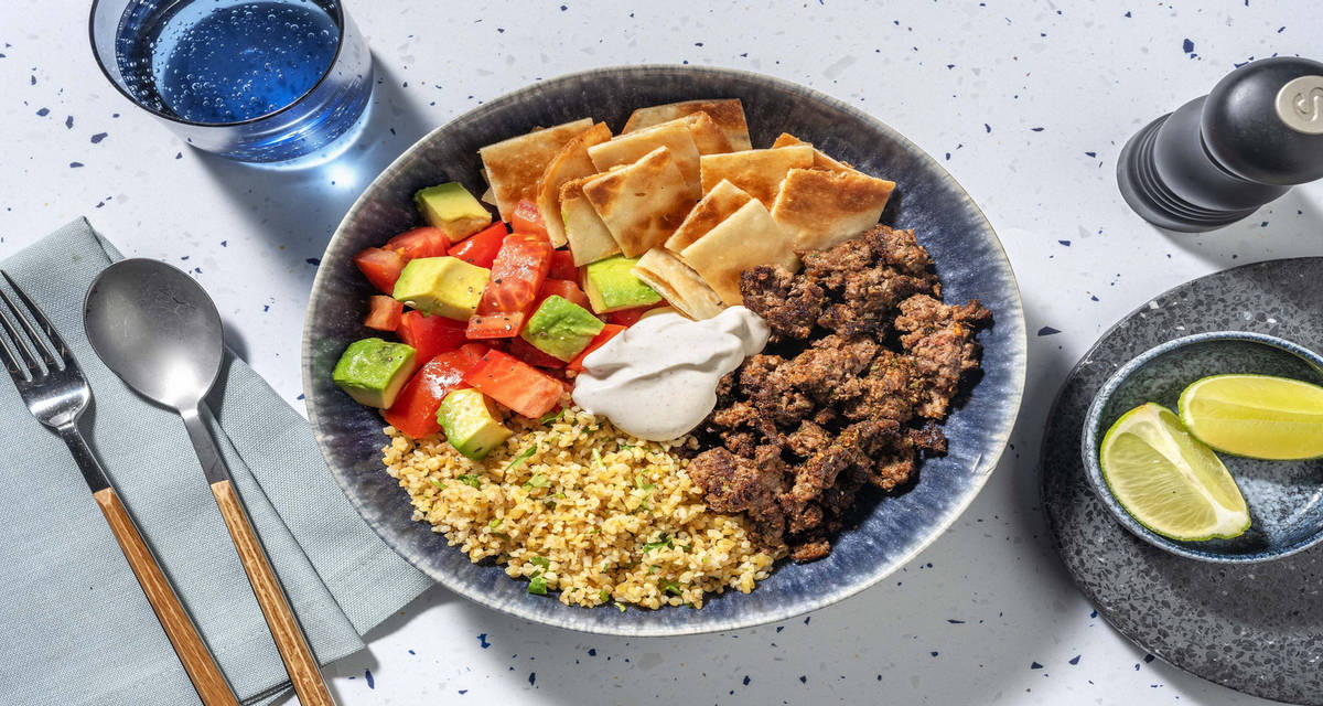Mexikansk-inspirerad nötfärsbowl med korianderbulgur och tortilla chips