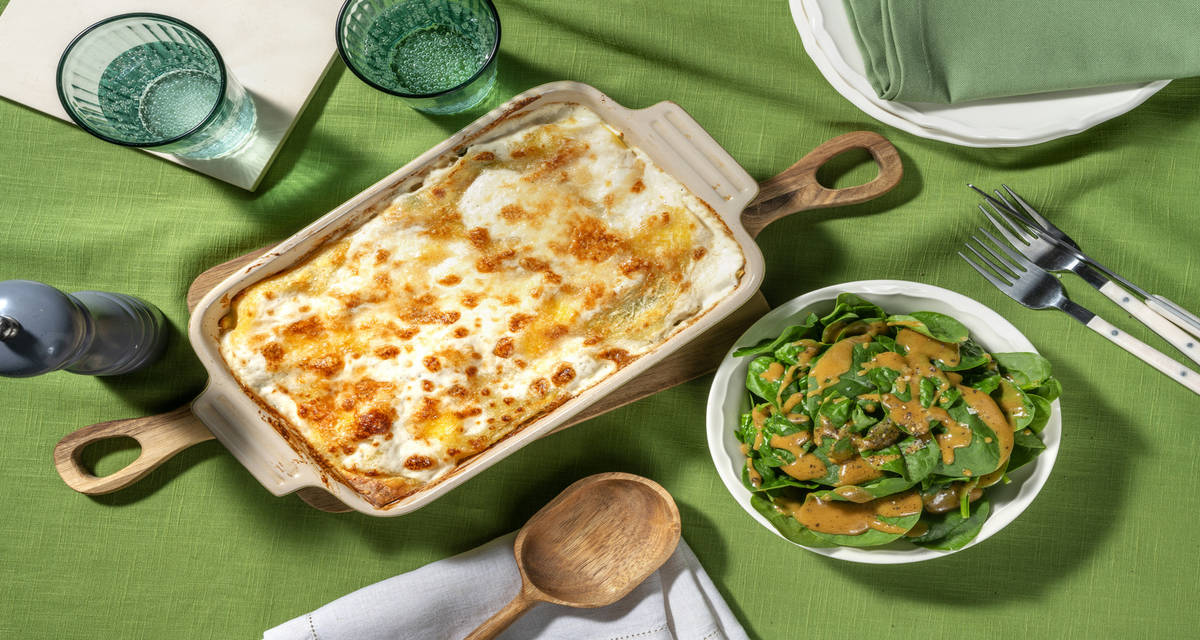 Lasagne saumon & épinards di Nonna Martina avec de la ricotta & une salade vinaigrée