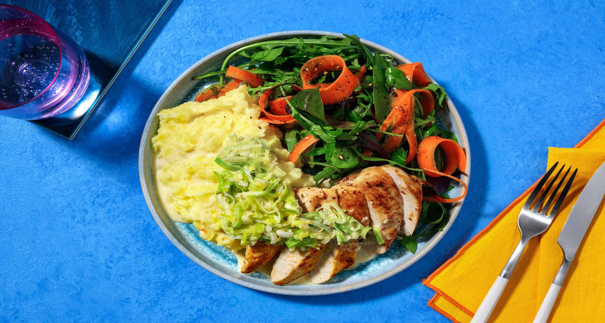 Hello Sunrise-stegt kylling med cremet porresauce og gulerodssalat