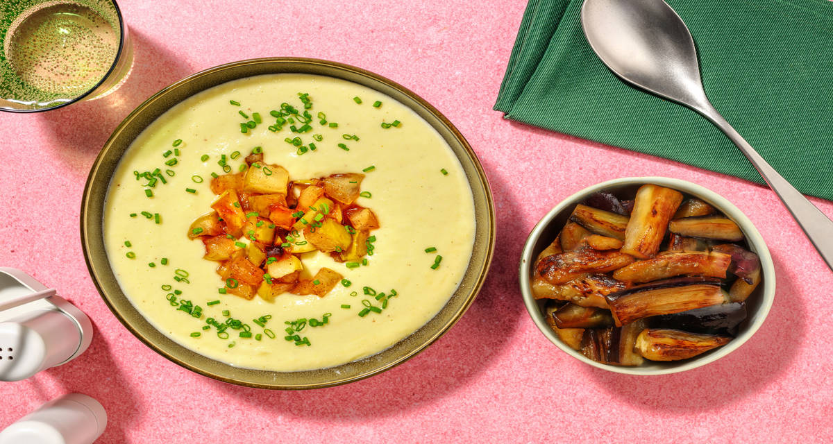 Vichyssoise con manzana caramelizada con berenjenas a la miel