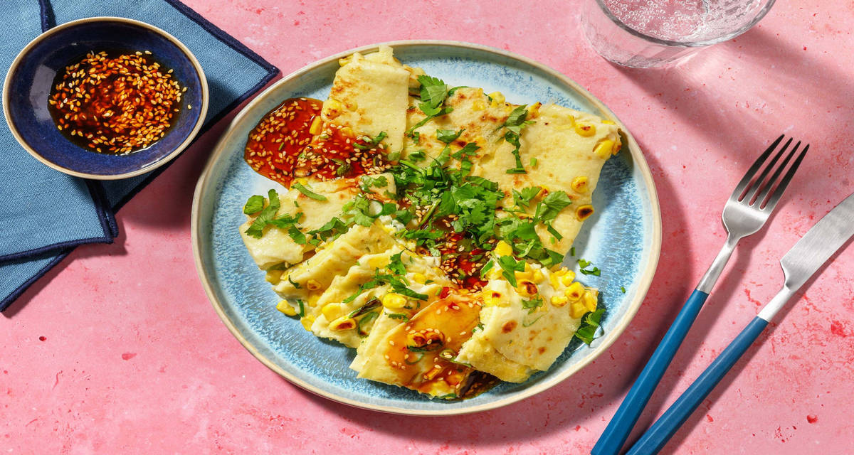 Dan Bing - crepes di Taiwan al formaggio con mais, cipollotto e coriandolo fresco