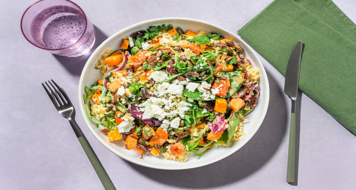 La Multicolore : boulgour, menthe & légumes garnie de fromage frais & raisins secs