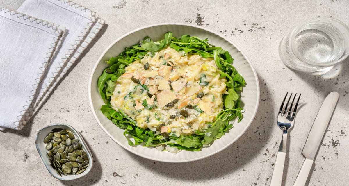 One pot : orzotto, Grana Padano AOP & épinards avec de l'origan & du mascarpone