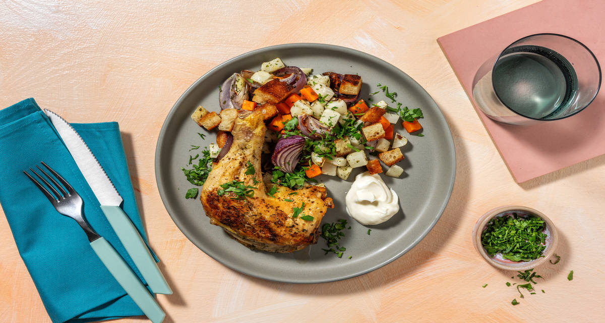 Cuisse de poulet & légumes racines rôtis avec de l’aïoli & des croûtons