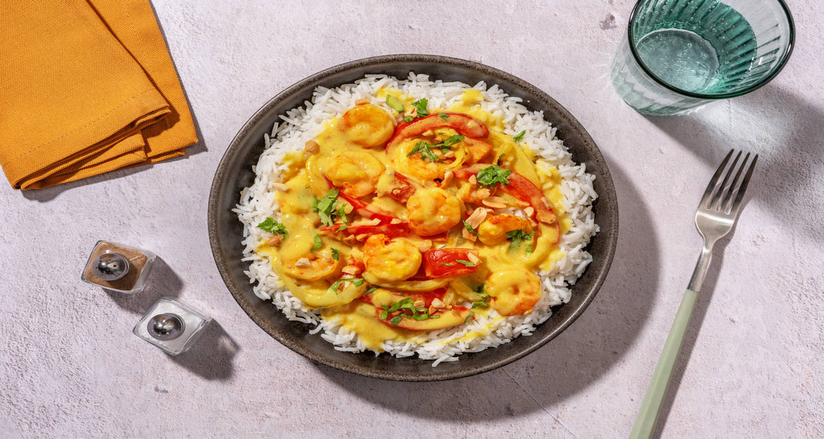 Curry de crevettes facile en sauce coco riz, cacahuètes et coriandre