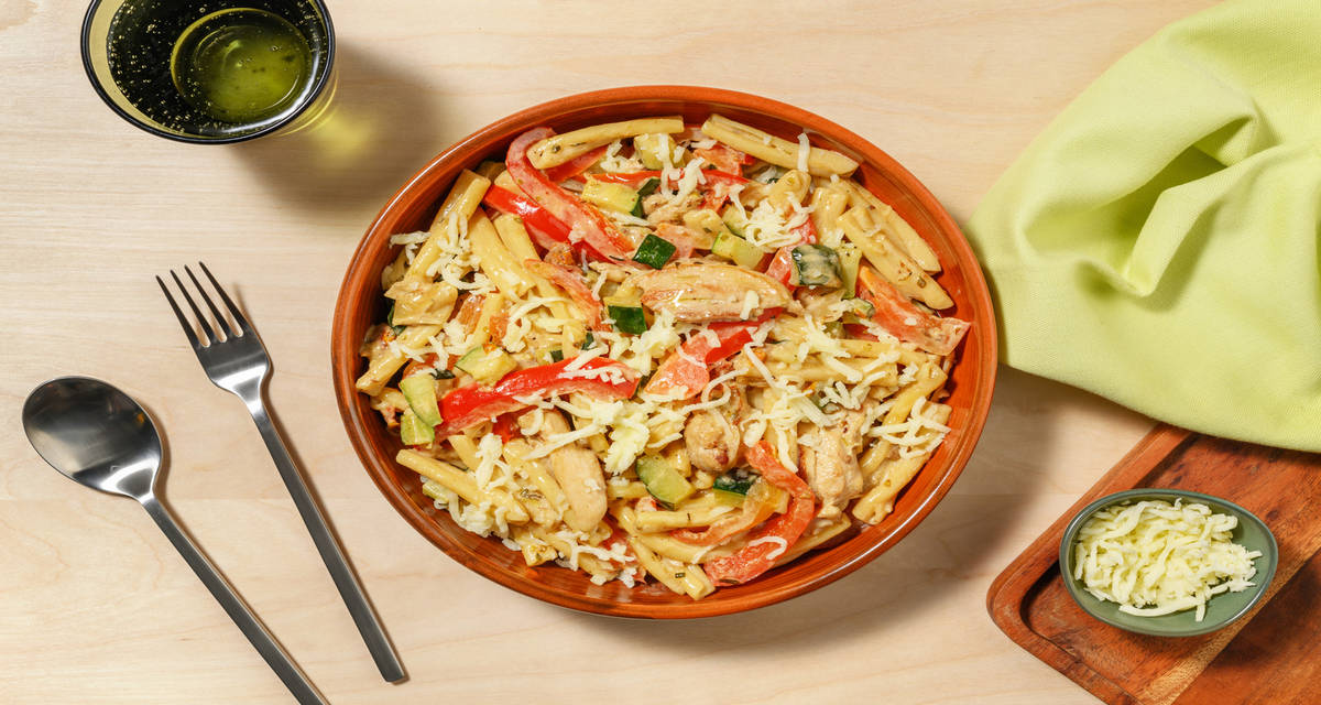 Romige casarecce met veggie kip met courgette en zongedroogde tomaten