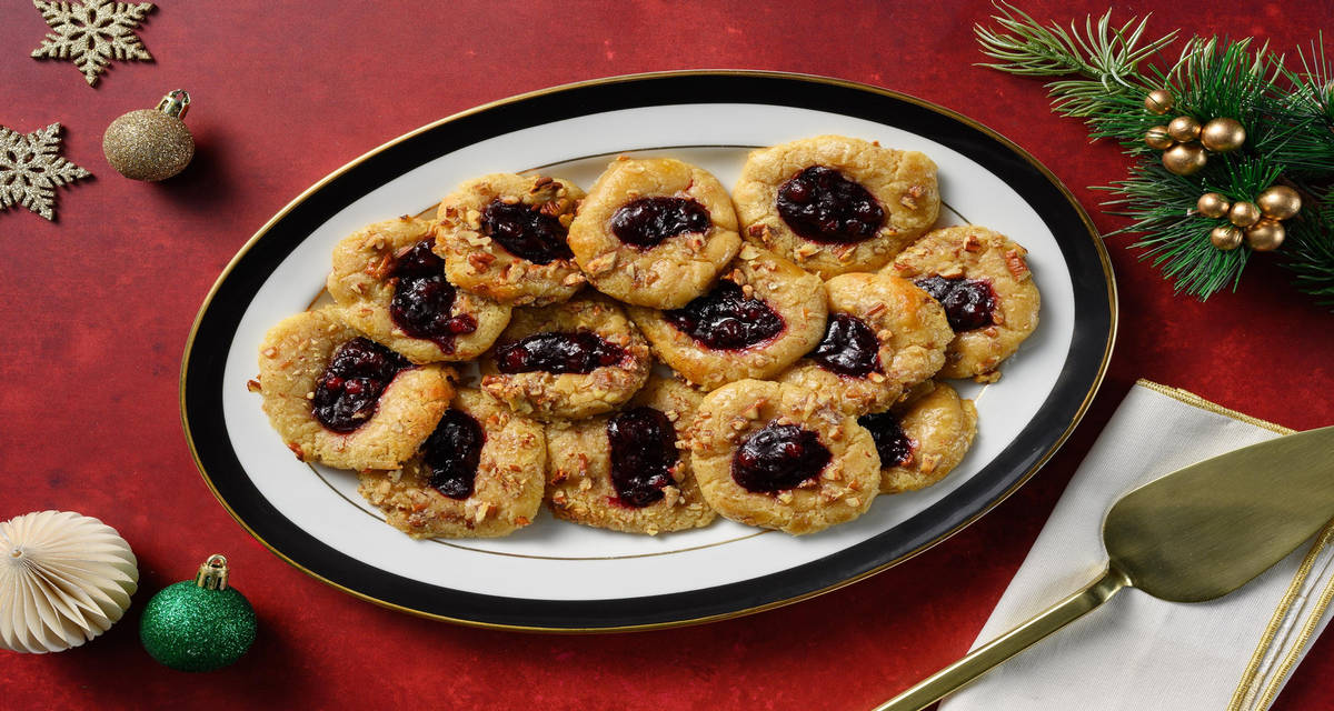 Holiday Thumbprint Cookies Recipe | HelloFresh