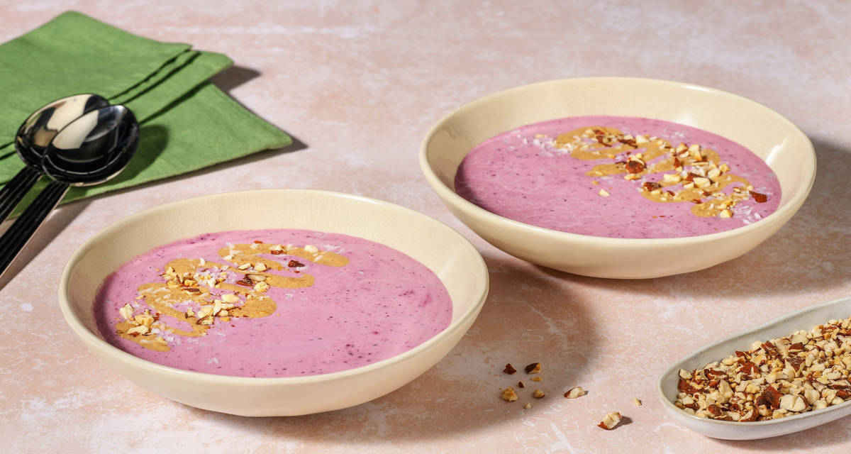 Smoothiebowl på blåbär och mango 2 portioner | med frystorkade blåbär & mandlar