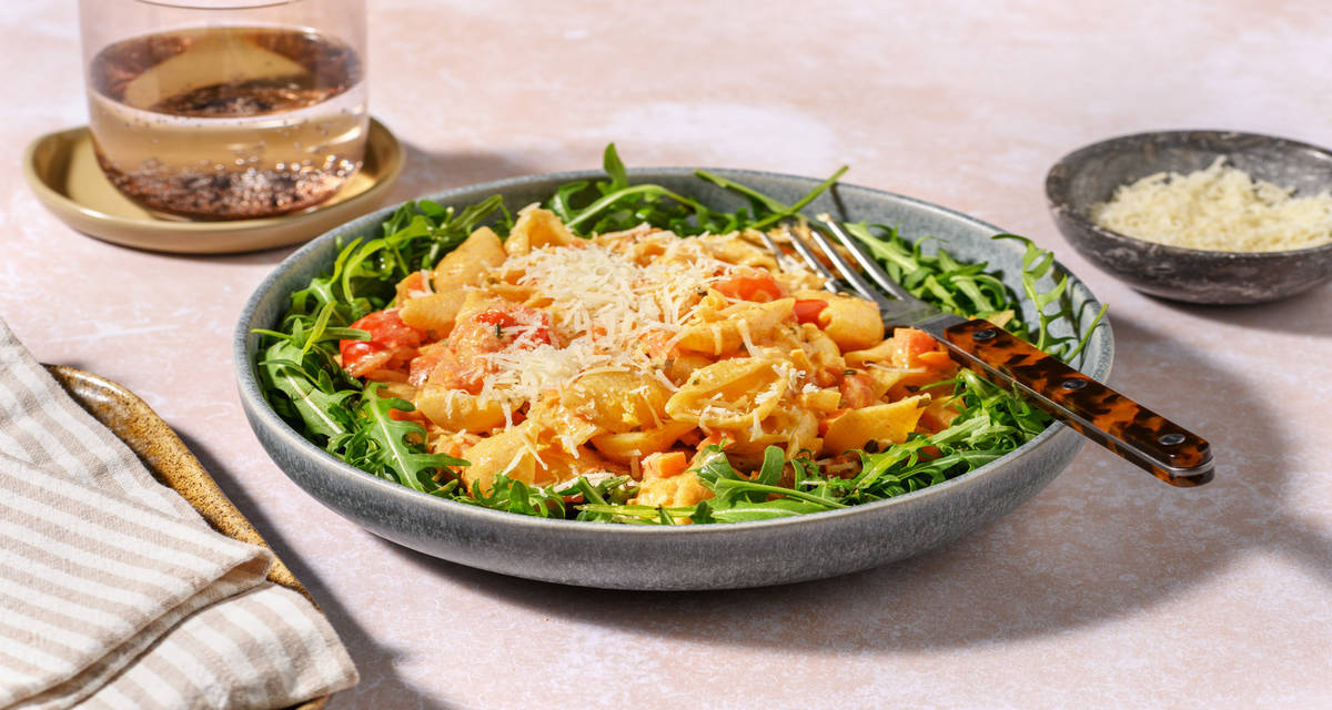 Conchiglie & crème de tomates séchées avec du parmigiano reggiano AOP & du paprika