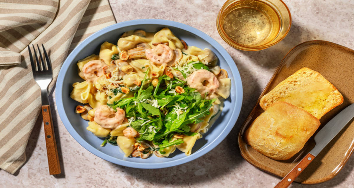 Black Pepper Mushroom Fiorelli with Prawns with ciabatta and salad