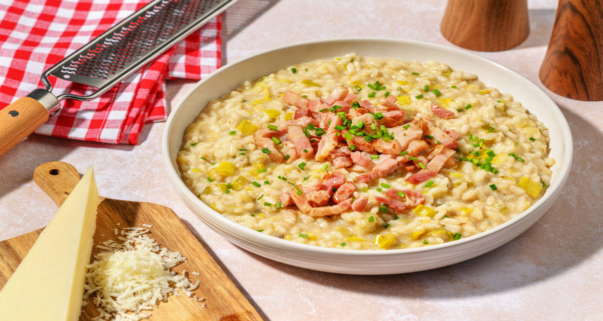 Risotto auvergnat au cantal AOP & lardons avec de la ciboulette & du citron
