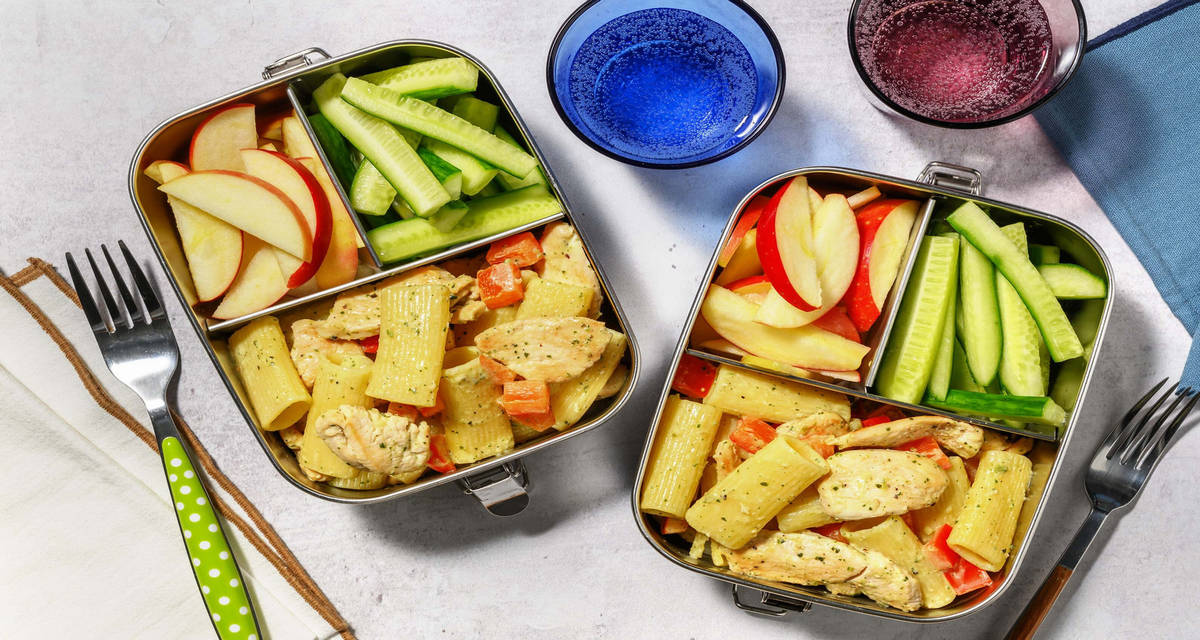 Kyllingepastasalat til børnemadpakken 2 portioner | lav aftenen før, og få en rolig morgen