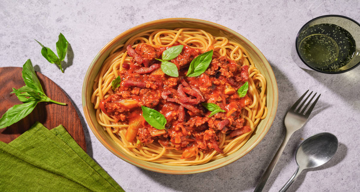 Focus sport : Spaghetti complets à la bolognaise portion XL avec 115 g de glucides minimum par personne