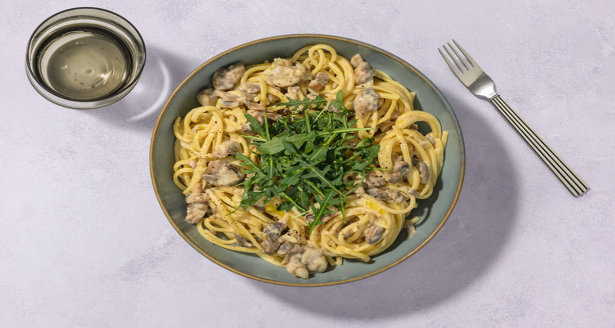 Umami Miso Mushroom Linguine with green side salad