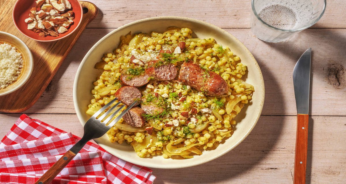 Saucisse de Toulouse & fenouil braisé du bistro avec du parmesan AOP & du couscous perlé