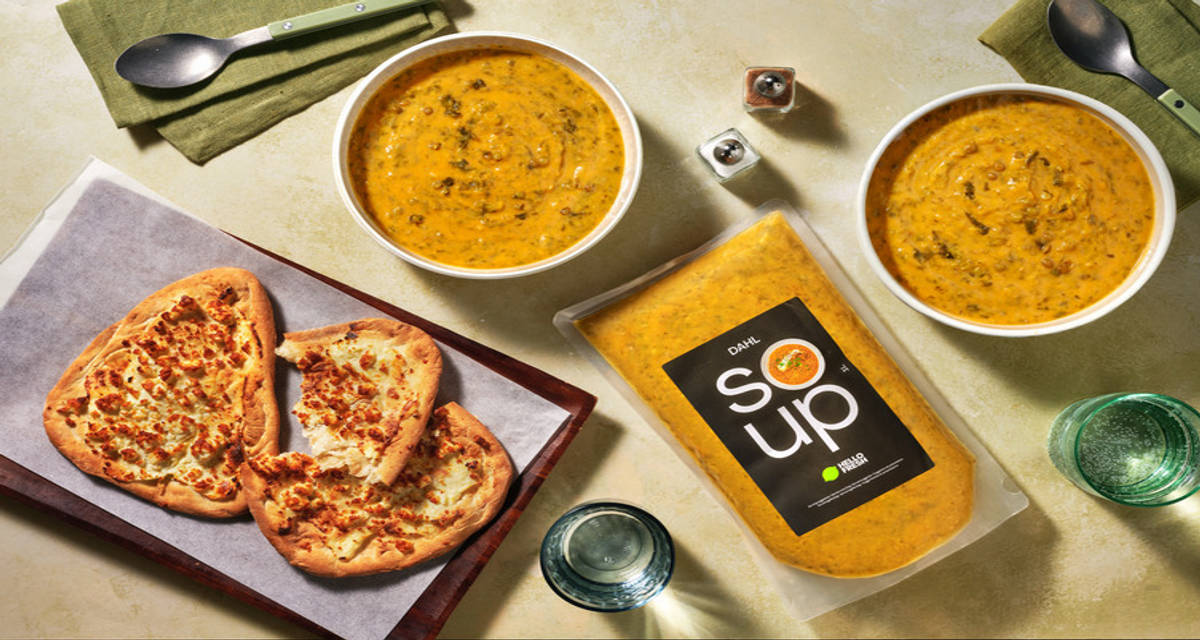 Dahl Soup and Warm Naan with double cheese