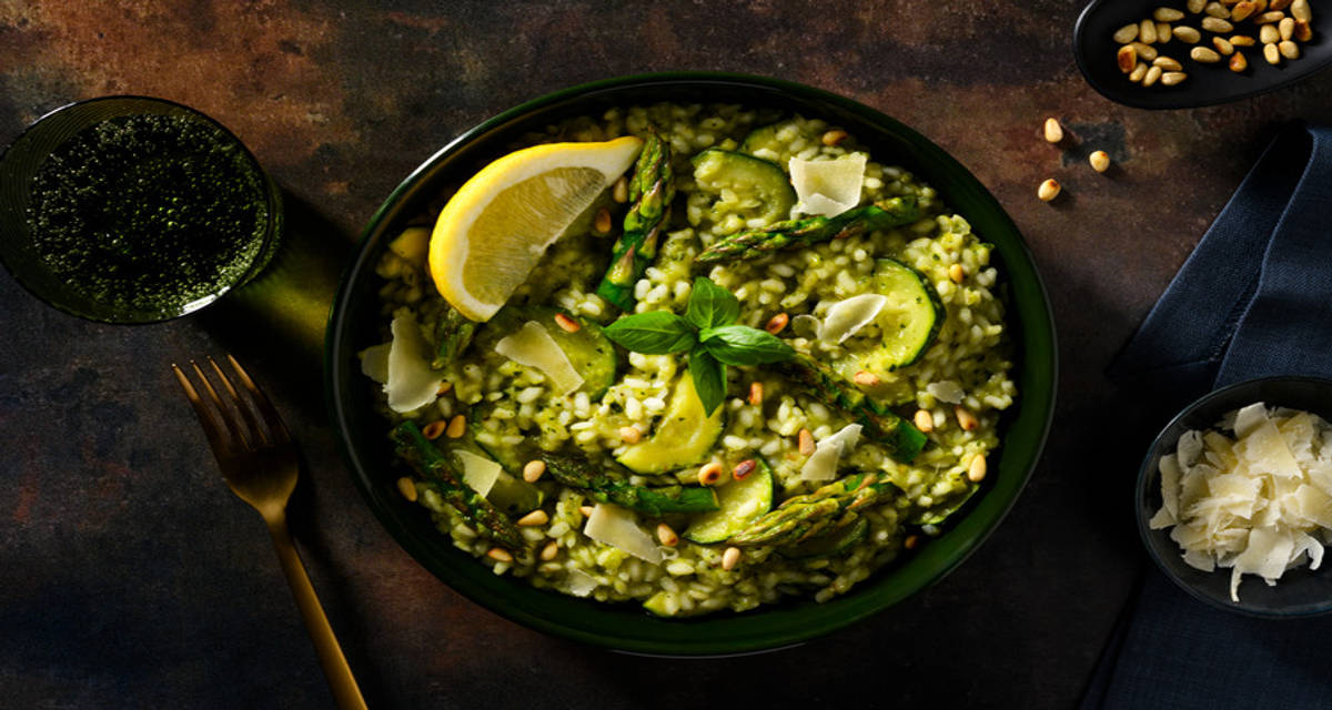 Risotto aux asperges & Grana Padano courgette, pignons de pin, origan, basilic et citron