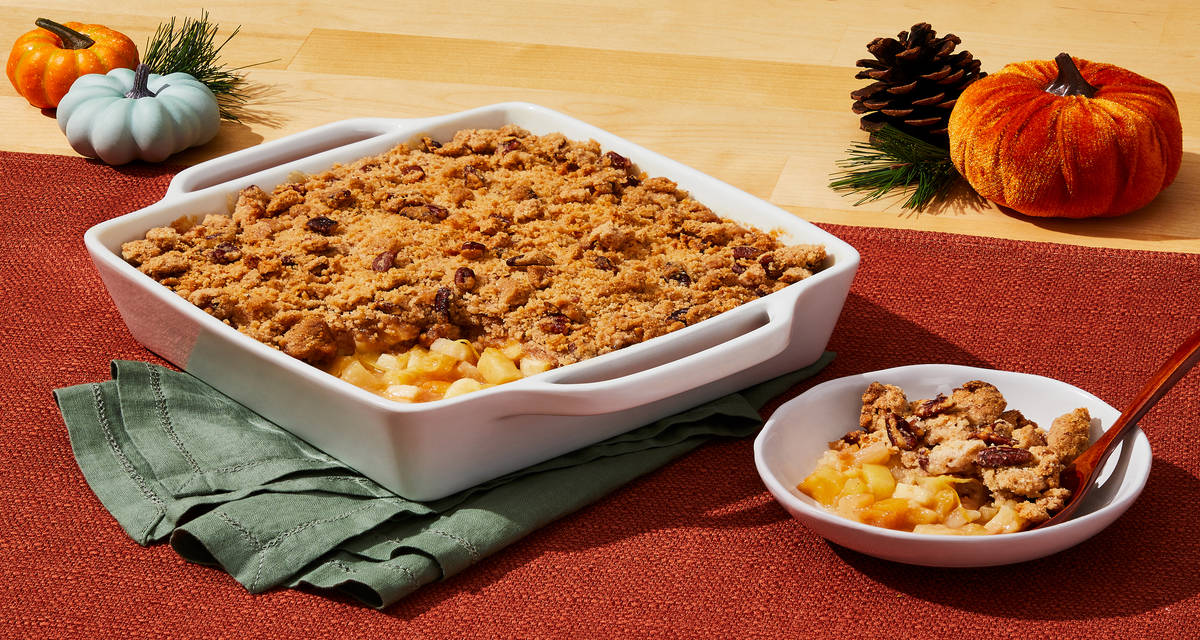 Apple Ginger Crisp with Cinnamon Pecan Crumble | 4 Servings