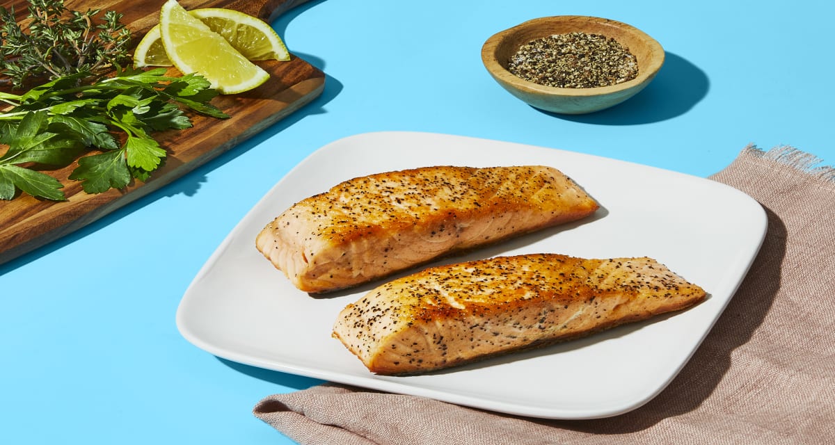 Atlantic Salmon Fillets Sustainably sourced. | 10 oz (2 servings)-image