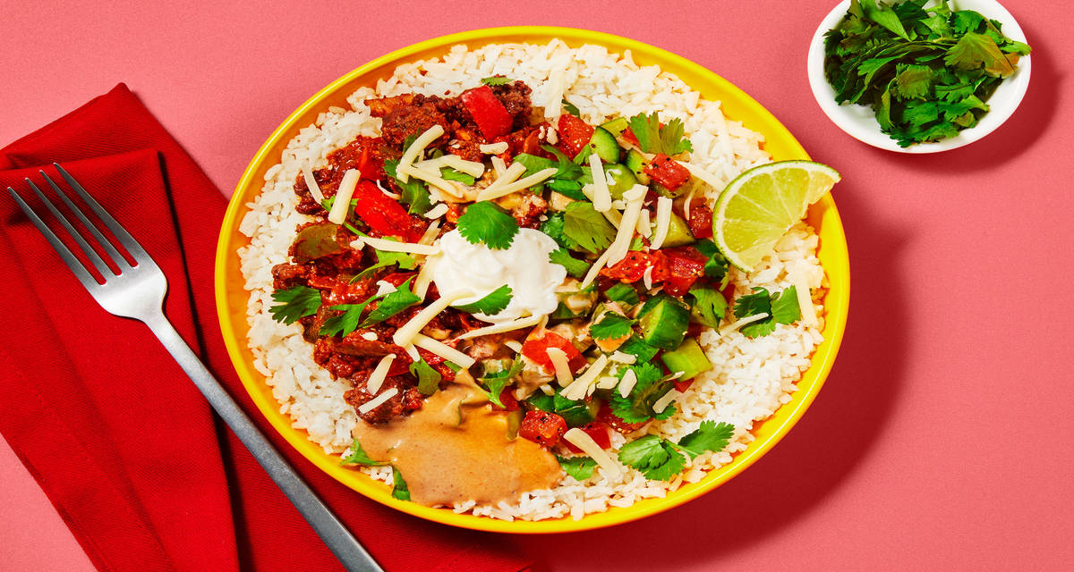 BBQ Beef Bowls Rice, Cucumber Salad, White Cheddar & BBQ Mayo